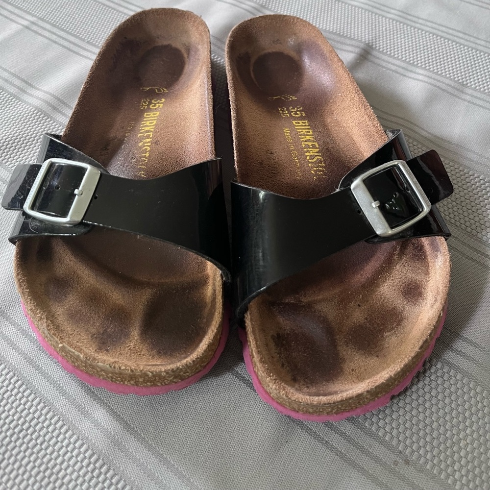 Birkenstock Black Patent Slide Sandals with Pink Soles